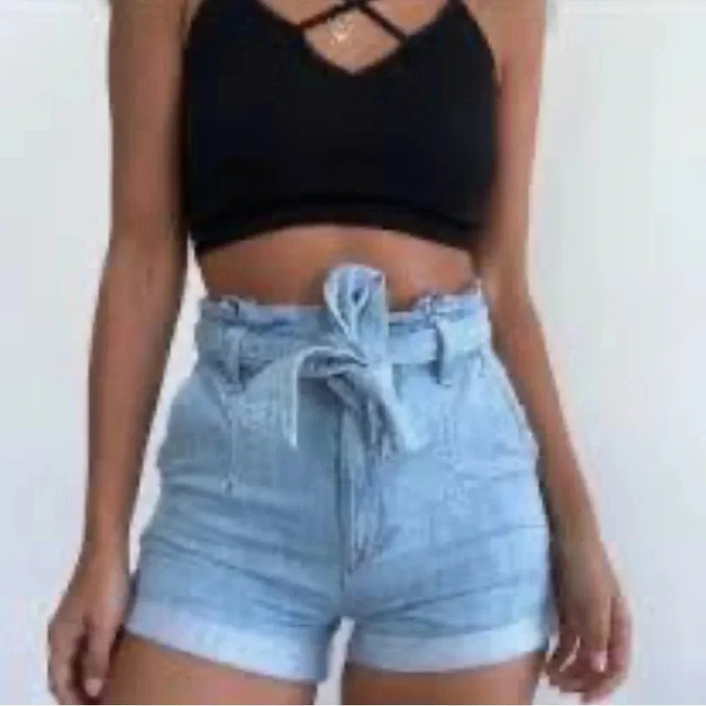 Express Extreme High Rise Shorts size 6